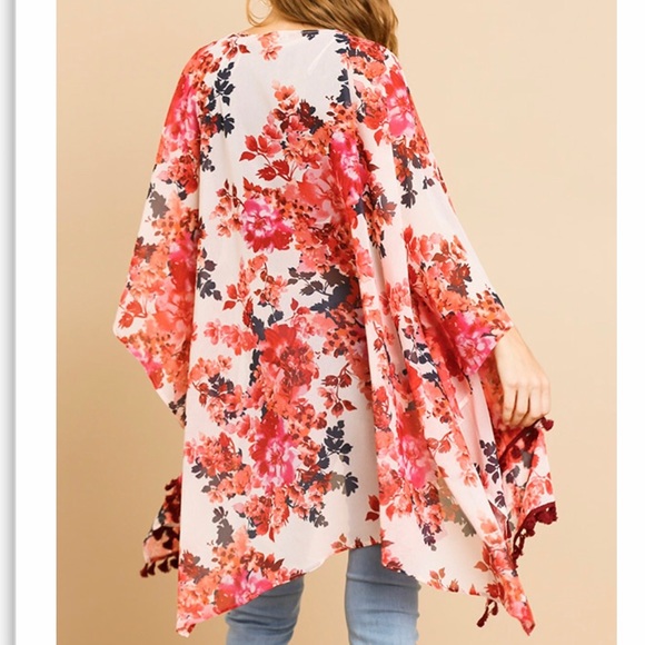 Floral Print Kimono with Tassel Trim - Picture 4 of 5